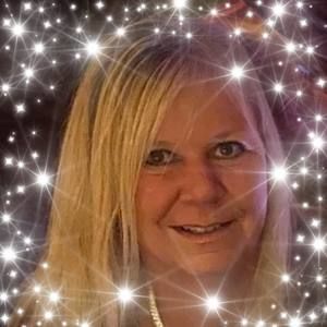 Meet your Posher, Corinna